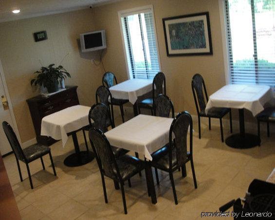 Timberlake Motel Lynchburg Restaurant bilde