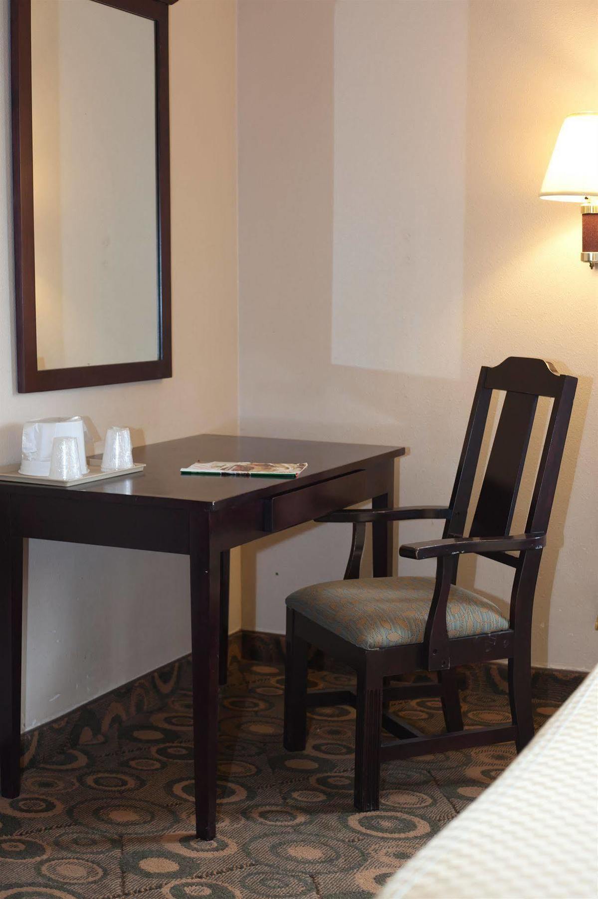 Timberlake Motel Lynchburg Eksteriør bilde